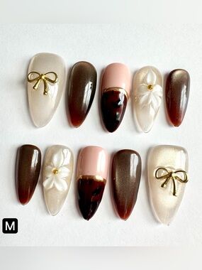 Neutral Brown & Pink Floral Press-On Nails